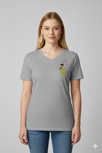 Woman wearing a grey t-shirt with a Thaki Gai graphic design on left chest